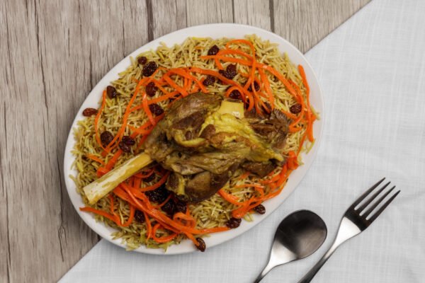 Kabuli pulao with lamb shank